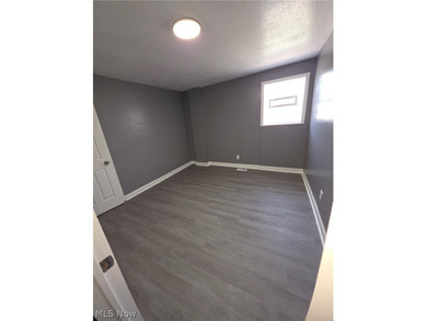 Prime opportunity to add this renovated 5-unit asset to your - photo 10