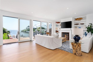 Set on 0.63 acres with waterside pool and 110Ft of bulkhead - photo 10