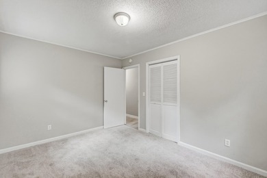 hree-bedroom, one-bath traditional-style home in Vista Park - photo 34