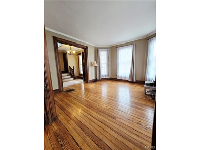 Motivated Seller.- Beautiful 3-bedroom, 2-bath historic home - photo 7