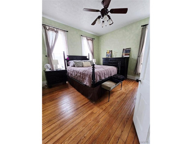 Motivated Seller.- Beautiful 3-bedroom, 2-bath historic home - photo 10