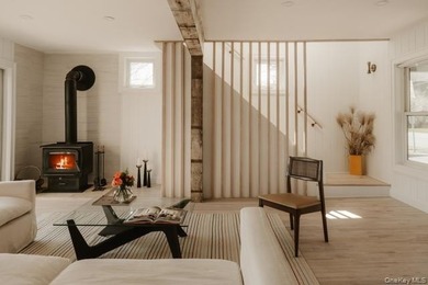 Drift into lake-life mode with this entirely rebuilt waterfront - photo 11