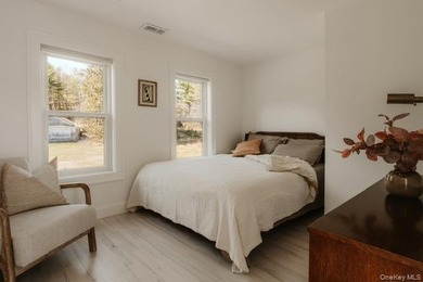 Drift into lake-life mode with this entirely rebuilt waterfront - photo 15
