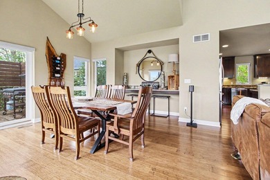 Move into this immaculate custom-built 3-bedroom, 2.5-bath, open - photo 17