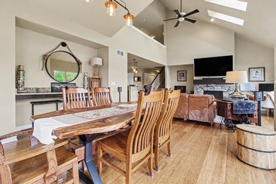 Move into this immaculate custom-built 3-bedroom, 2.5-bath, open - photo 19
