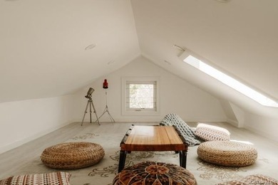Drift into lake-life mode with this entirely rebuilt waterfront - photo 20