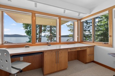Architectural beauty meets Frank Lloyd Wright inspired design in - photo 21