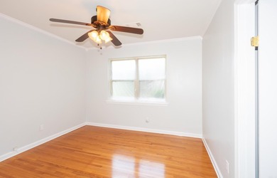 You must see this precious bungalow located in the heart of the - photo 22