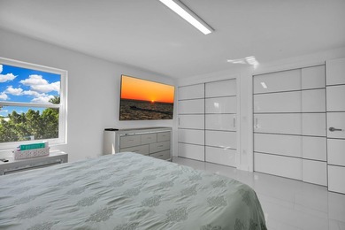 Extensively renovated CBS pool home in desirable Duck Key - photo 27