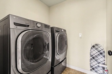 Move into this immaculate custom-built 3-bedroom, 2.5-bath, open - photo 30