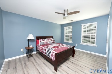 Welcome to Honey Meadows and to this well kept end-unit townhome