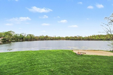 Move into this immaculate custom-built 3-bedroom, 2.5-bath, open - photo 40