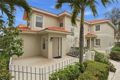 (private lake, pond, coastal) Condo For Sale in Naples Florida