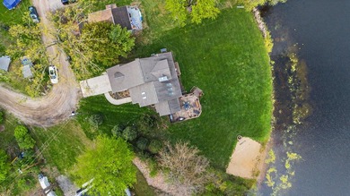 Move into this immaculate custom-built 3-bedroom, 2.5-bath, open - photo 43