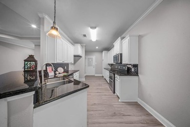 REDUCED! Make your move to Rayburn Country! This versatile home - photo 8