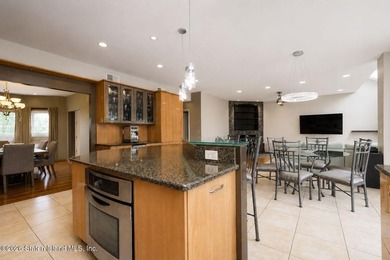 WELCOME TO THIS EXCEPTIONAL CUSTOM-BUILT 2 FAMILY COLONIAL - photo 9