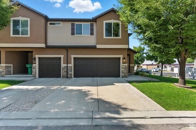Great Salt Lake Townhome/Townhouse For Sale in Layton Utah