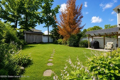 Welcome to this charming fully detached home offering endless - photo 5