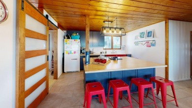 TIMLESS LAKE CHARM WITH ENDLESS POSSIBILITIES. - photo 10