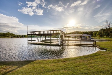 Lake Athens Real Estate