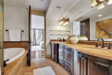 1105 Manhattan - photo 13