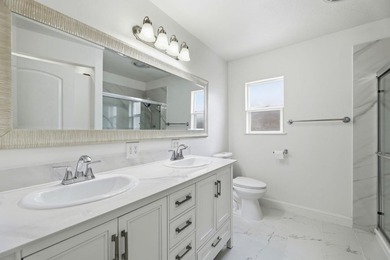 Welcome to this beautifully well maintained 4-bedroom - photo 36