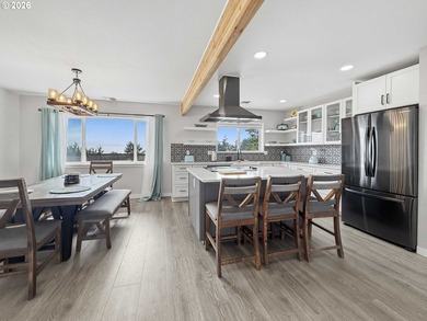 Ocean Views, Coastal Style & Turnkey Living! Beautifully - photo 6