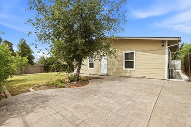 Welcome to this beautifully well maintained 4-bedroom - photo 41