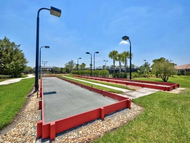 Welcome to this beautifully maintained 2-bedroom + den, 2-bath - photo 48