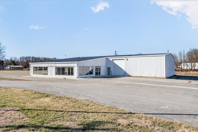Lake Commercial For Sale in Albany, Kentucky