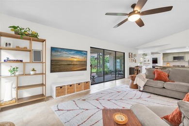 Beautifully renovated 3 BR + Office/flex space, this home - photo 11