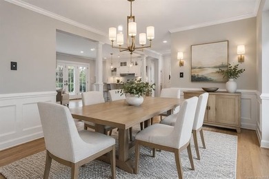 Welcome to 32 Hampton Key, an exceptional waterfront residence - photo 13