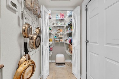 Beautifully renovated 3 BR + Office/flex space, this home - photo 17