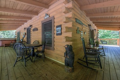 Want the Lake Life? This is it! This 2 bedroom, 2 bath cabin is - photo 23