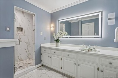 Welcome to 32 Hampton Key, an exceptional waterfront residence - photo 27