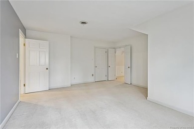 Welcome to 32 Hampton Key, an exceptional waterfront residence - photo 32
