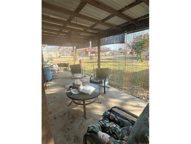 PRICE REDUCTION FOR THIS LARGE, UNIQUE FOUR-BEDROOM, TWO & 1/2 - photo 4