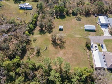 Almost an acre of land mostly cleared ready for you to build - photo 7