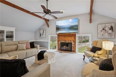 Welcome to 32 Hampton Key, an exceptional waterfront residence - photo 38