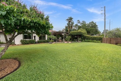 Beautifully renovated 3 BR + Office/flex space, this home - photo 39