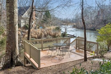 Welcome to 32 Hampton Key, an exceptional waterfront residence - photo 42