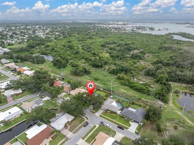 Beautifully renovated 3 BR + Office/flex space, this home - photo 45