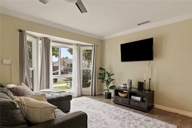 Welcome to 208 E 67th St, Long Beach - a versatile and - photo 5