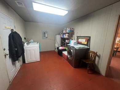 Wonderful property on Ranchland. 10 perimeter fenced acres, Nice