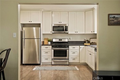 Welcome to 208 E 67th St, Long Beach - a versatile and - photo 6