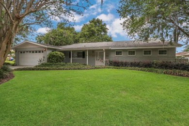 Lake Home For Sale in Orlando, Florida