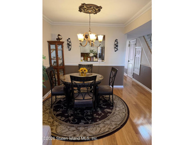 MOVE RIGHT INTO THIS BEAUTIFULLY MAINTAINED 2-BEDROOM FINISHED - photo 4