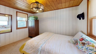 TIMLESS LAKE CHARM WITH ENDLESS POSSIBILITIES. - photo 26