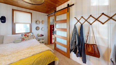 TIMLESS LAKE CHARM WITH ENDLESS POSSIBILITIES. - photo 28
