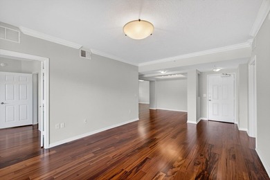 LIKE NEW | UPDATED | MOVE-IN READY | 3-BR, 3-BA PLUS DEN - - photo 12